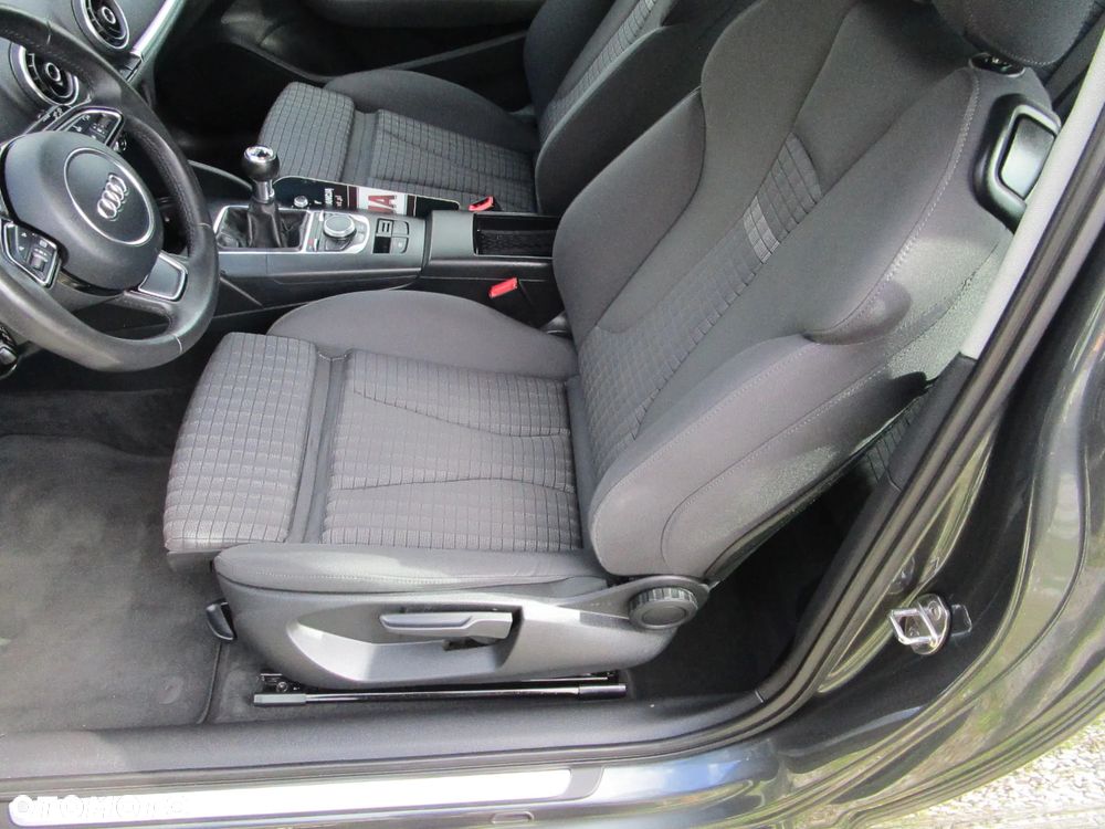 Audi A3 3-drzwiowe 2.0 TDI Ambition - 38