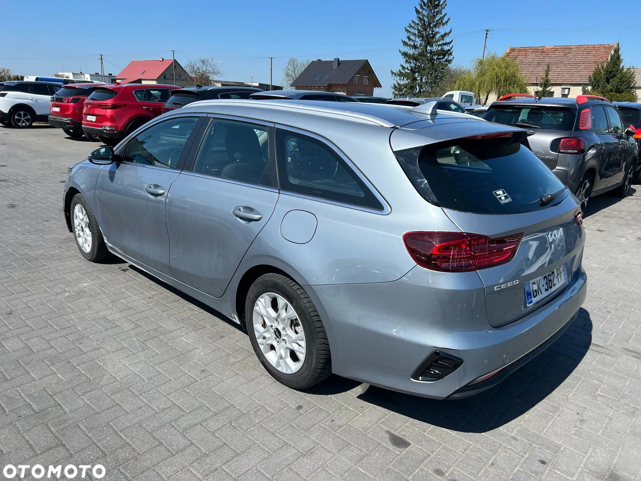 Kia Ceed - 5