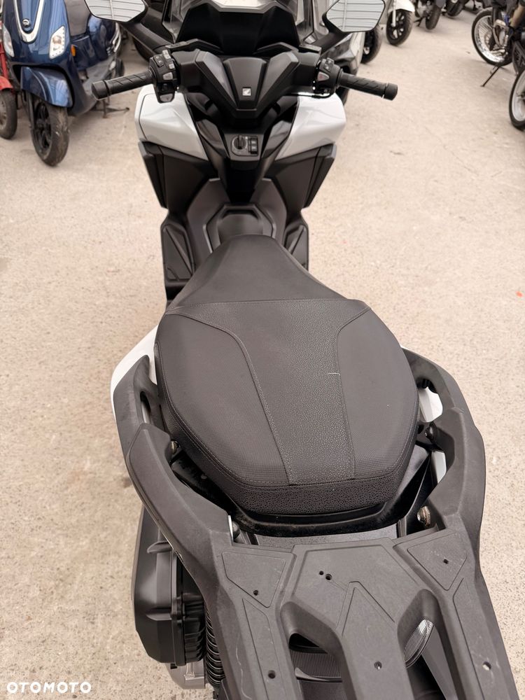 Honda NSS - 13