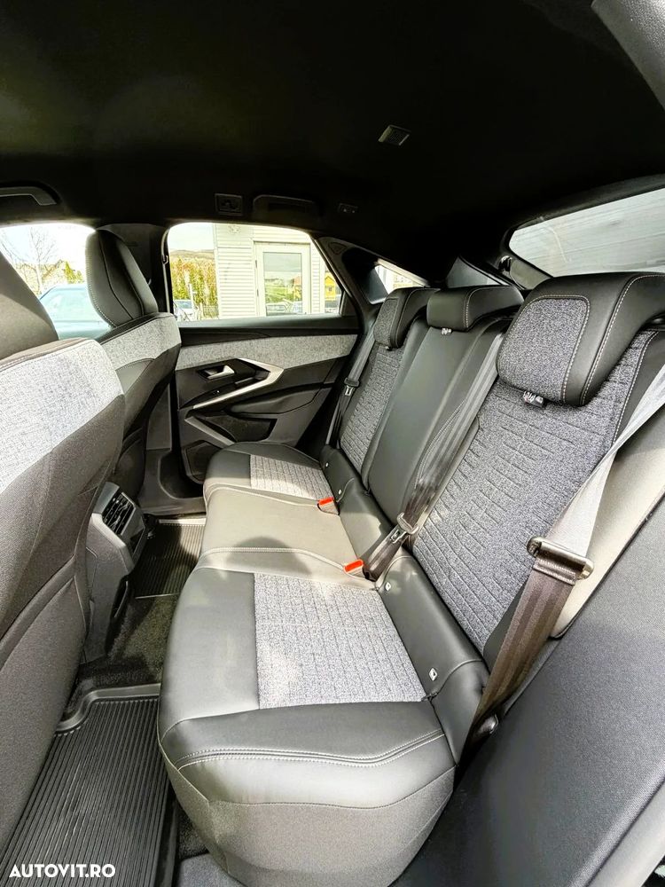 Peugeot 3008 1.2 Hybrid 145 e-DCS6 Allure - 15