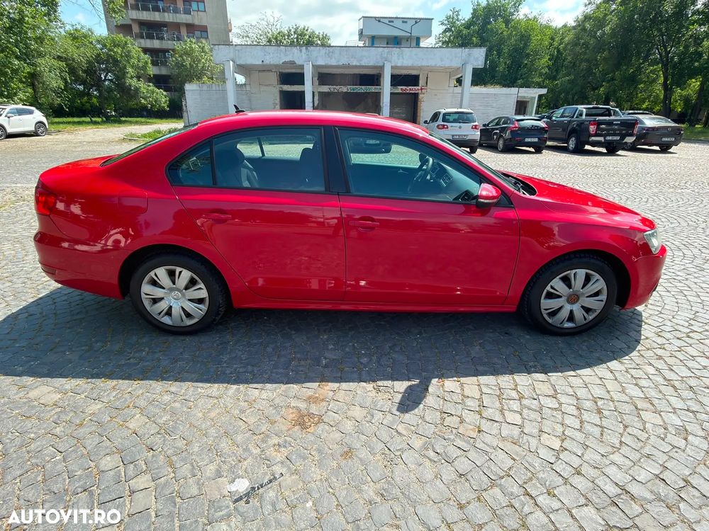 Volkswagen Jetta 1.2 TSI Comfortline - 3