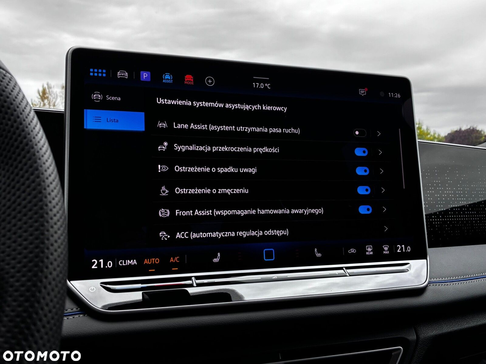 Volkswagen Tiguan - 19