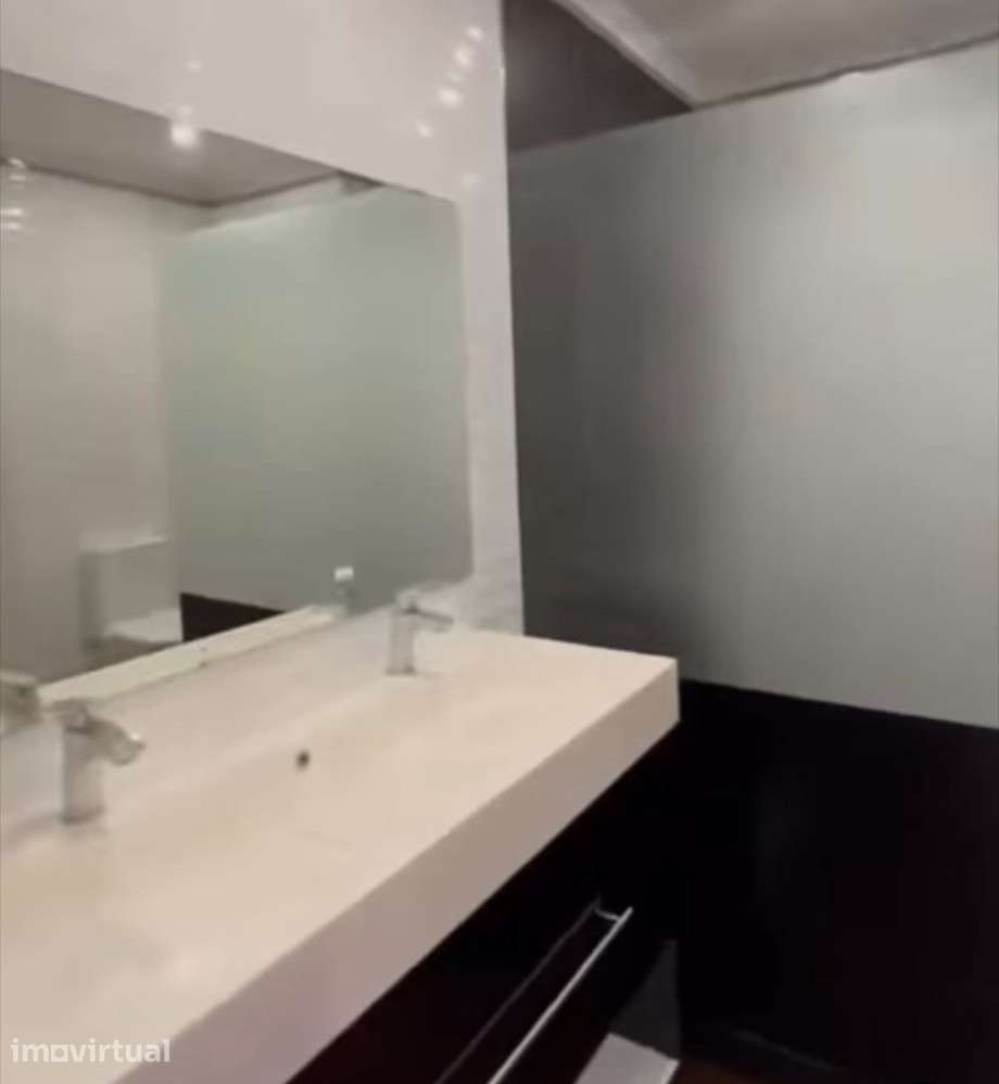 Apartamento T2 mobiliado /Leiria - Grande imagem: 2/8