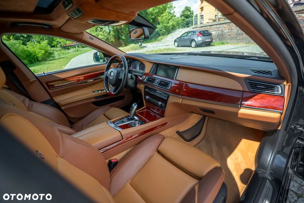 BMW-ALPINA B7 Bi-Turbo Switch-Tronic Langversion - 18