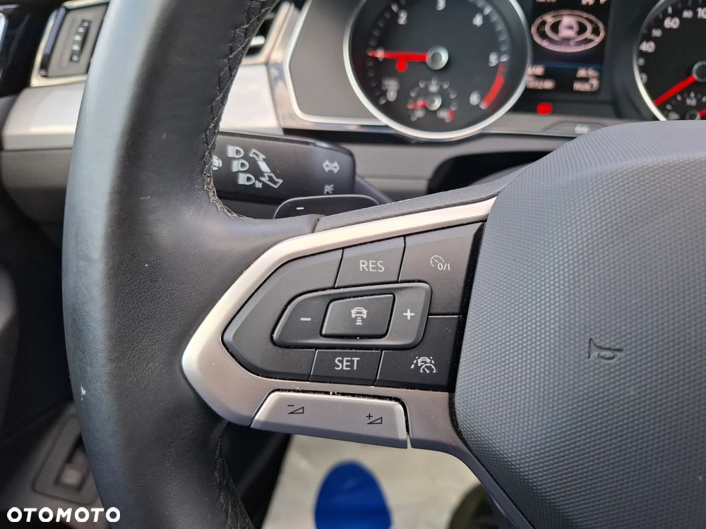Volkswagen Passat Variant 2.0 TDI EVO Business DSG - 19