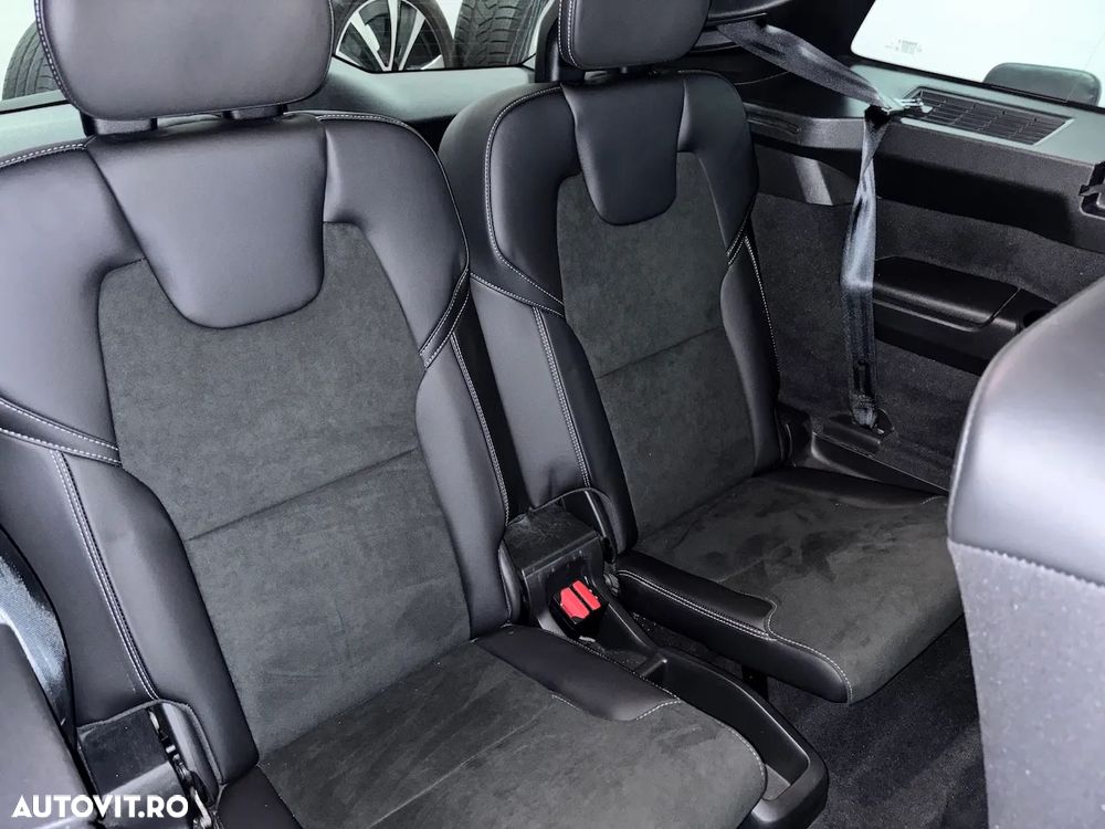 Volvo XC 90 T8 AWD Recharge Ultimate Dark - 24