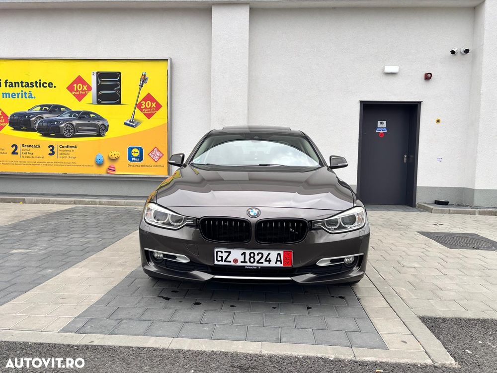 BMW Seria 3 320d Aut. Modern Line - 13