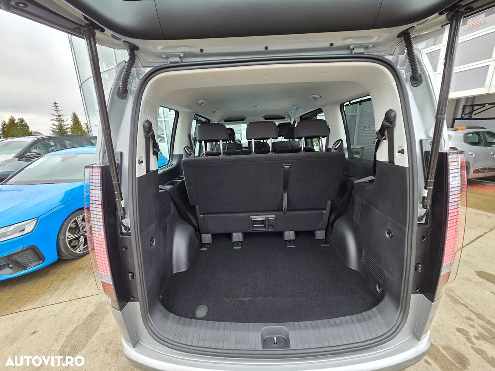 Hyundai Staria 1.6I 215CP 6AT 9 locuri HEV Premium - 18