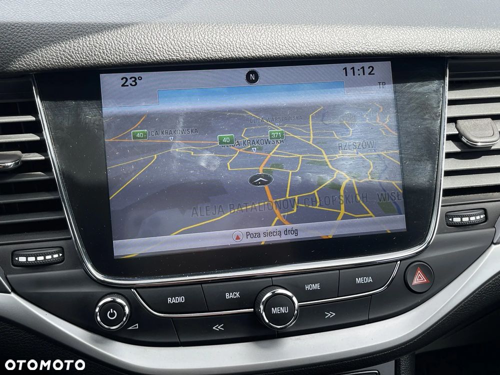 Opel Astra 1.4 Turbo Sports Tourer Active - 27