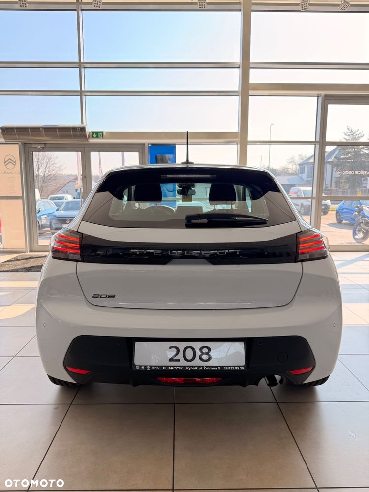 Peugeot 208 - 21