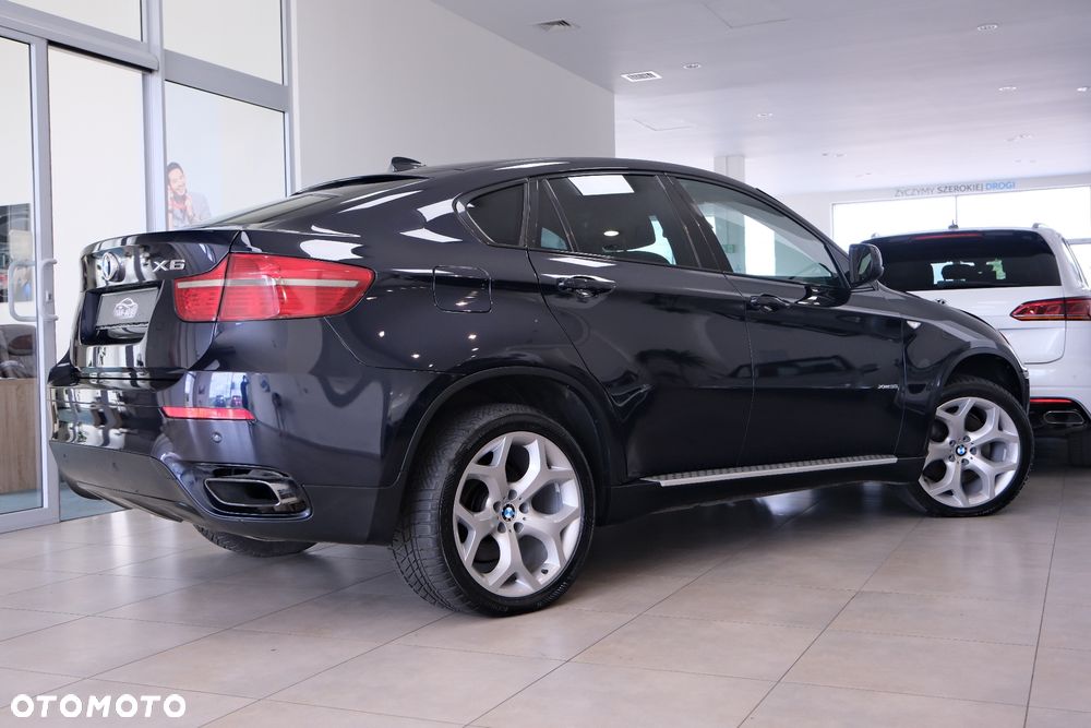 BMW X6 - 10