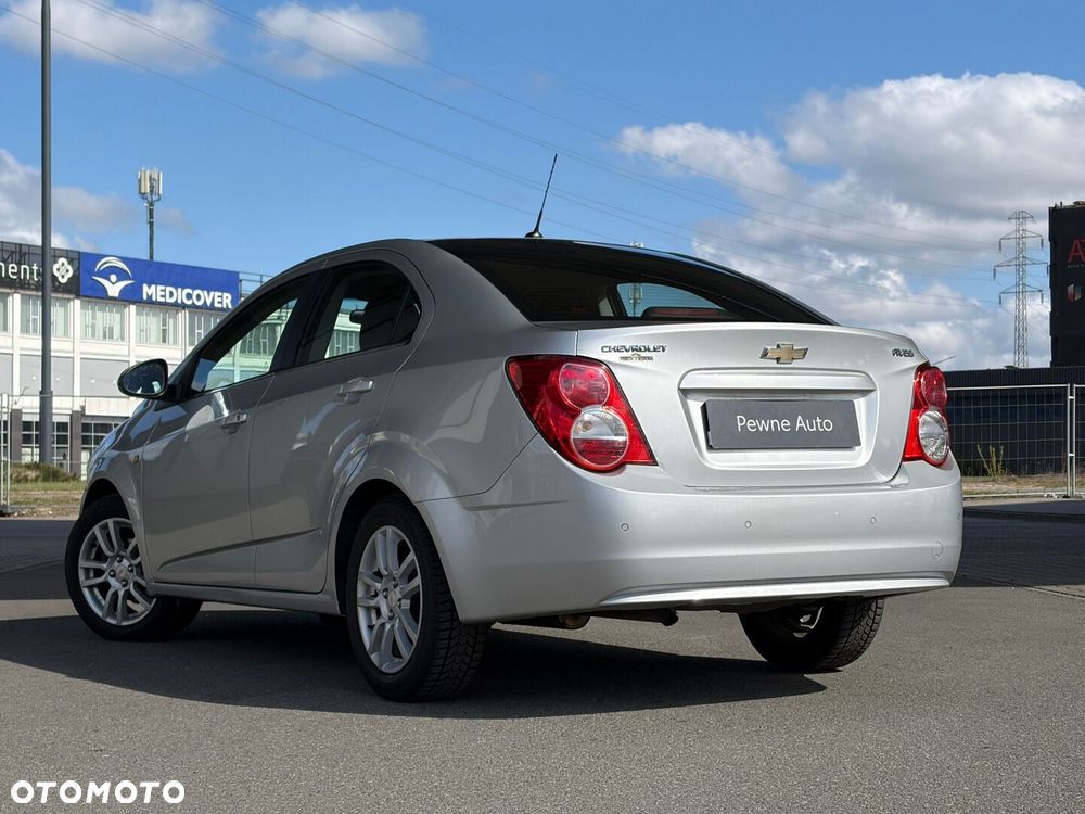 Chevrolet Aveo - 17