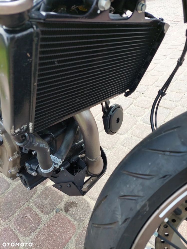 Husqvarna Vitpilen - 11