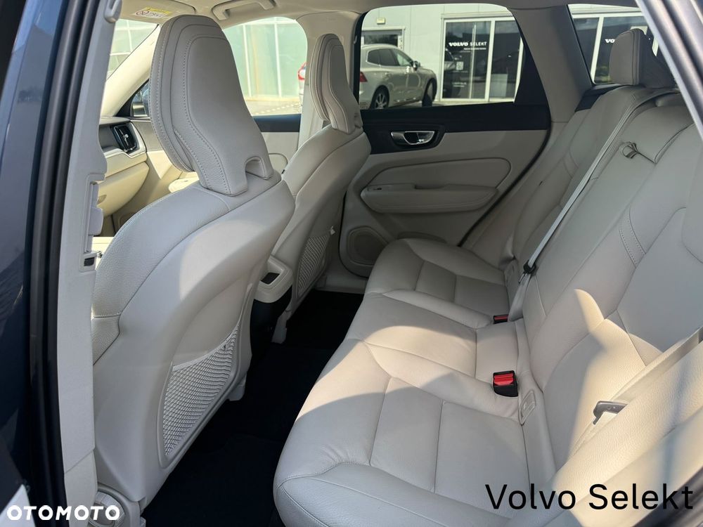 Volvo XC 60 - 16