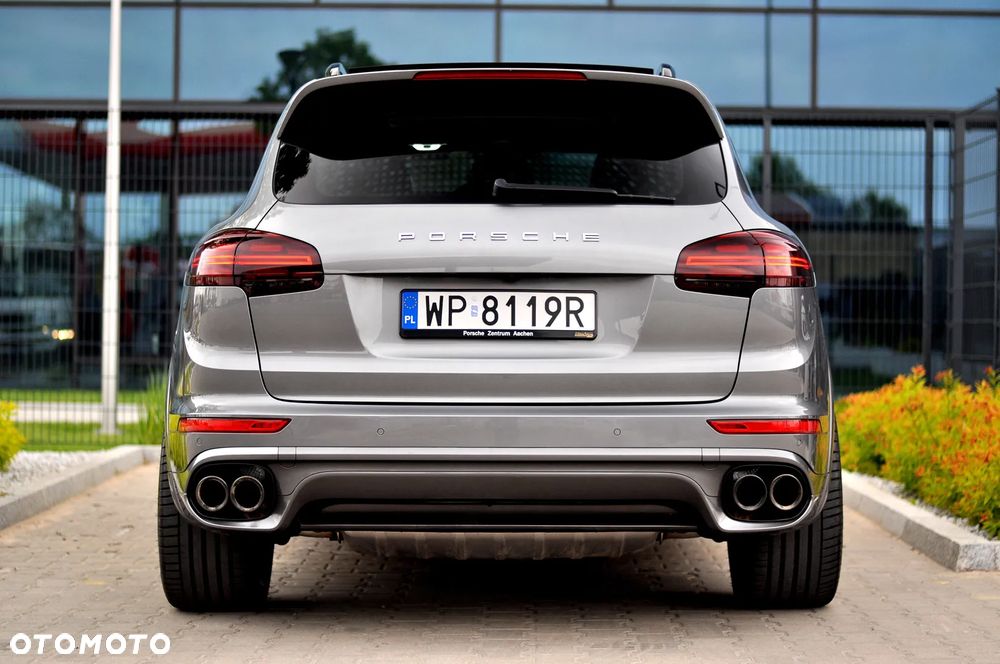 Porsche Cayenne - 11
