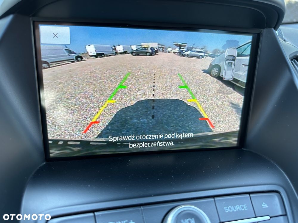 Ford Kuga 1.5 EcoBoost 2x4 ST-Line - 17