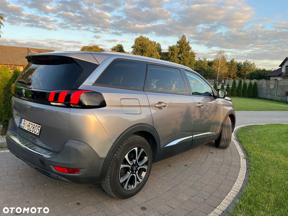 Peugeot 5008 - 4
