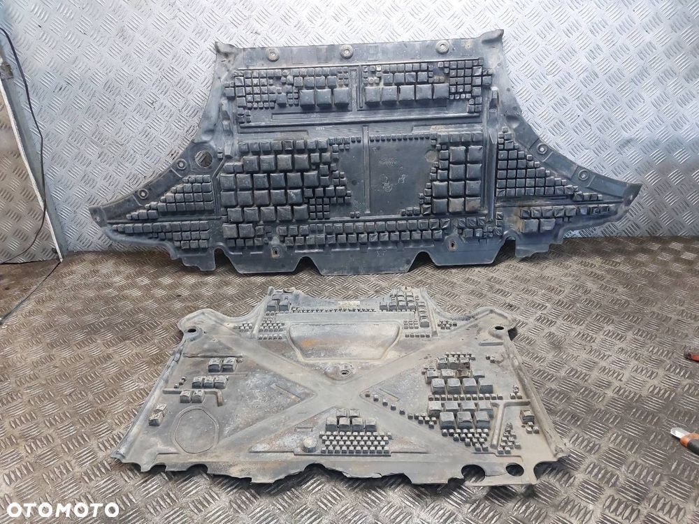 OSŁONA SILNIKA DOLNA AUDI A4 B8 8K1863822H 8K0863821AF - 4