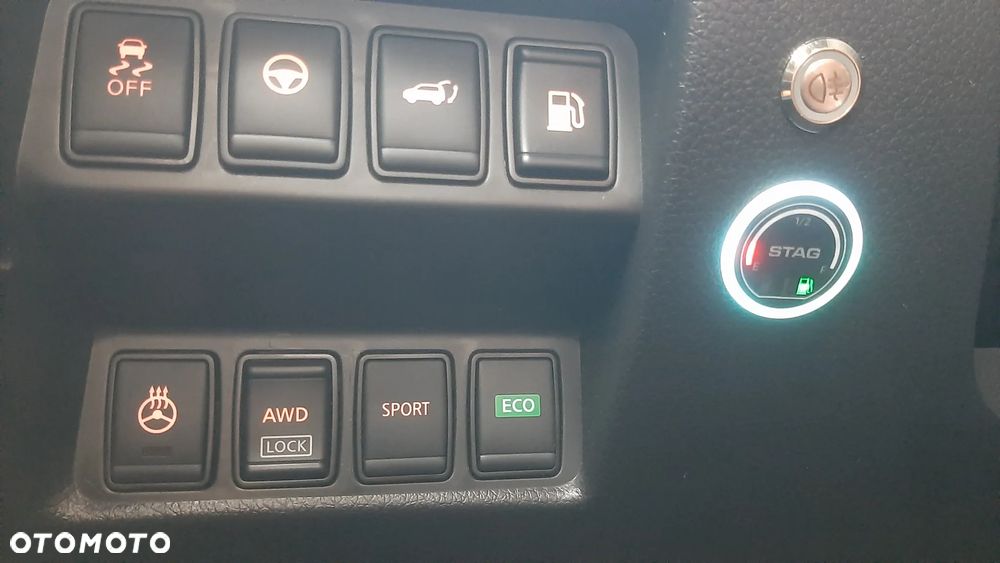 Nissan Rogue - 27