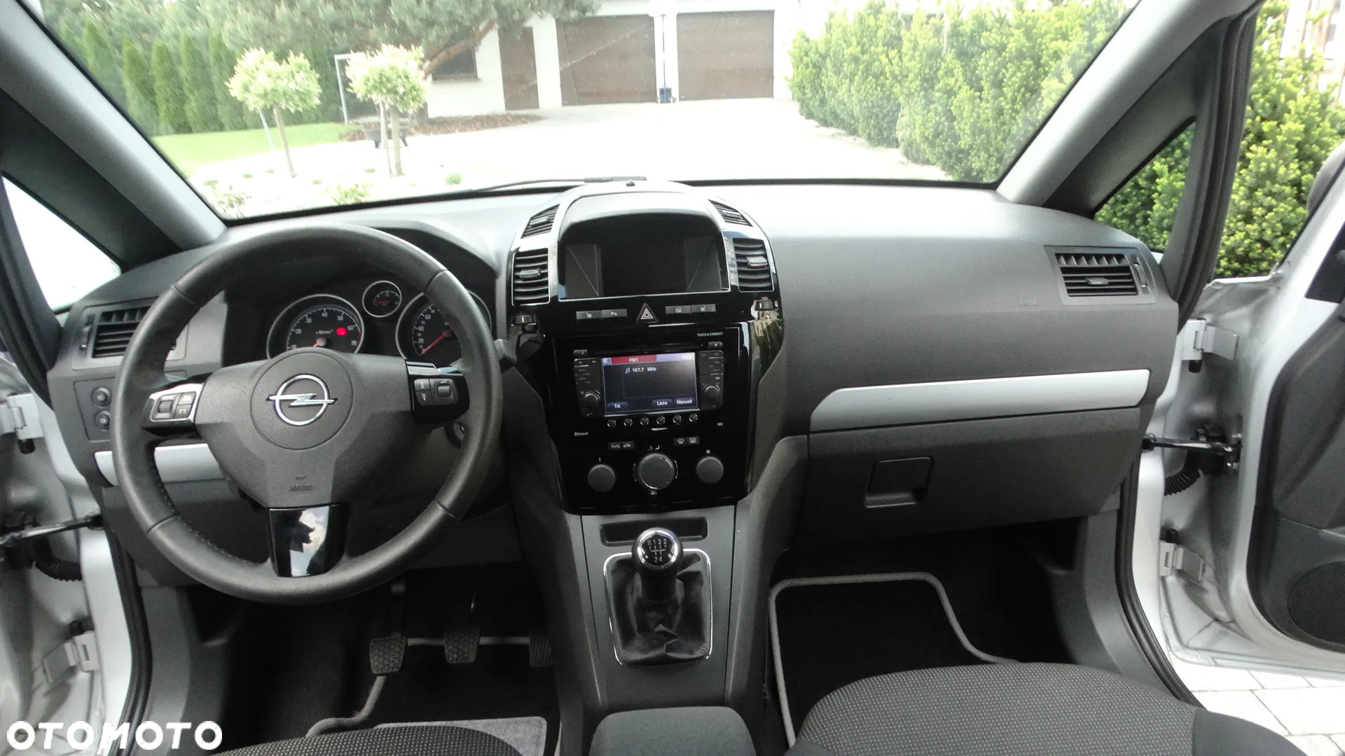 Opel Zafira 1.8 Cosmo - 20