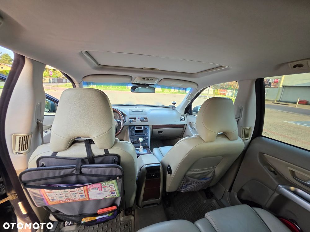 Volvo XC 90 2.4 D5 - 5