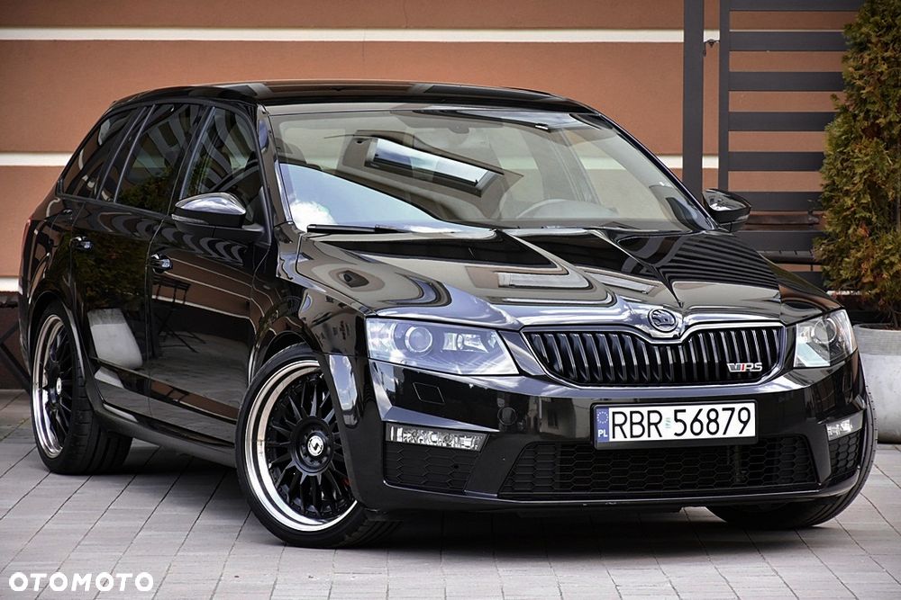 Skoda Octavia 2.0 TDI DSG RS - 1