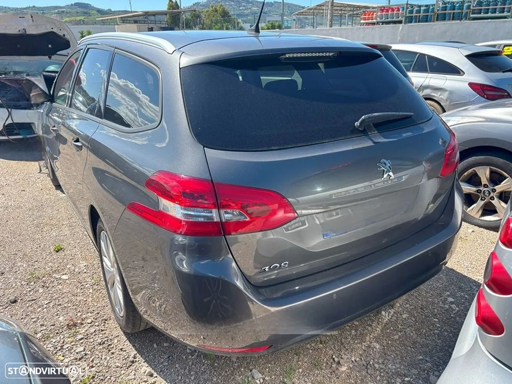 Peugeot 208 1.2 PureTech Style - 2