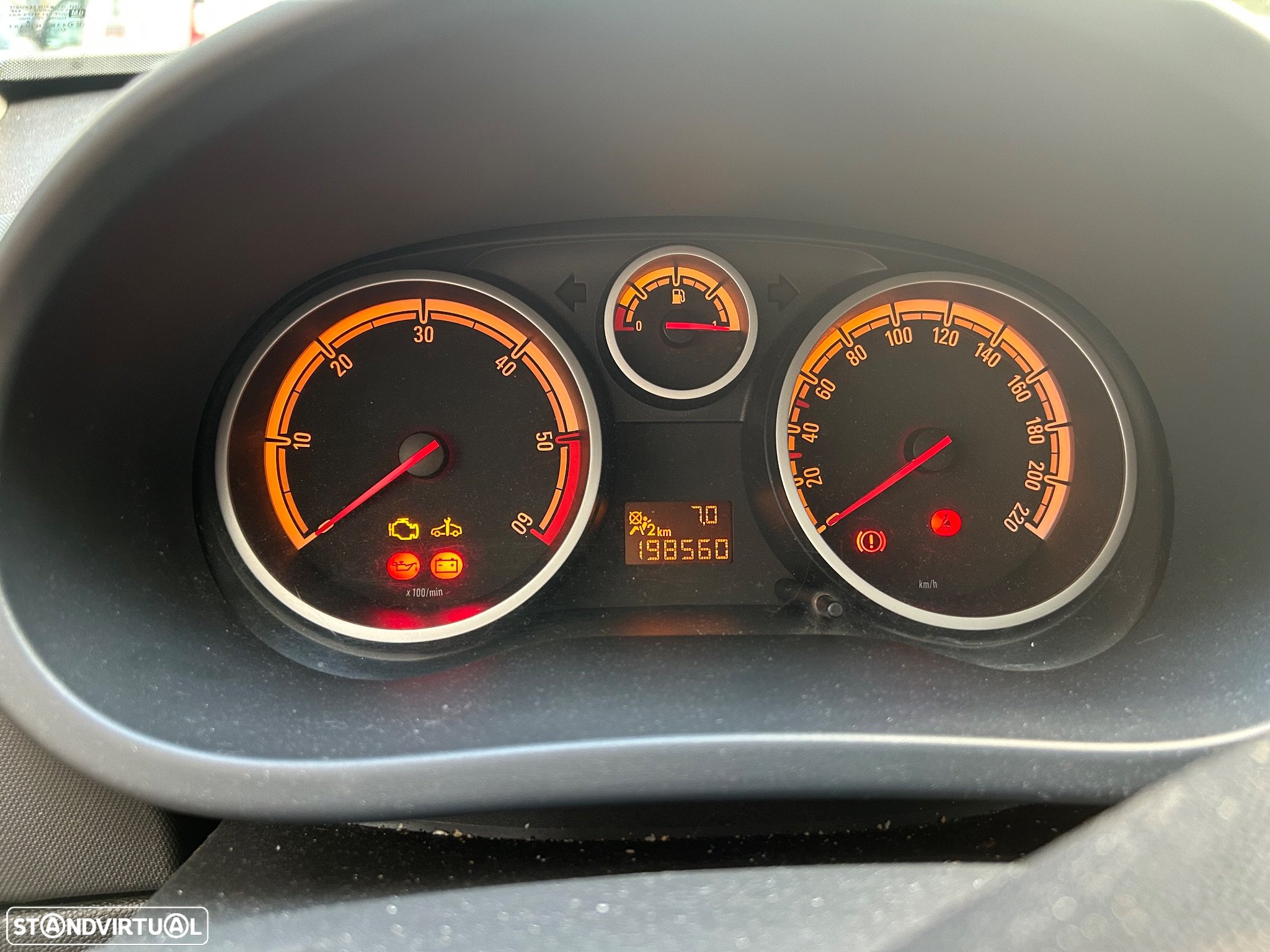 Opel Corsa - 12