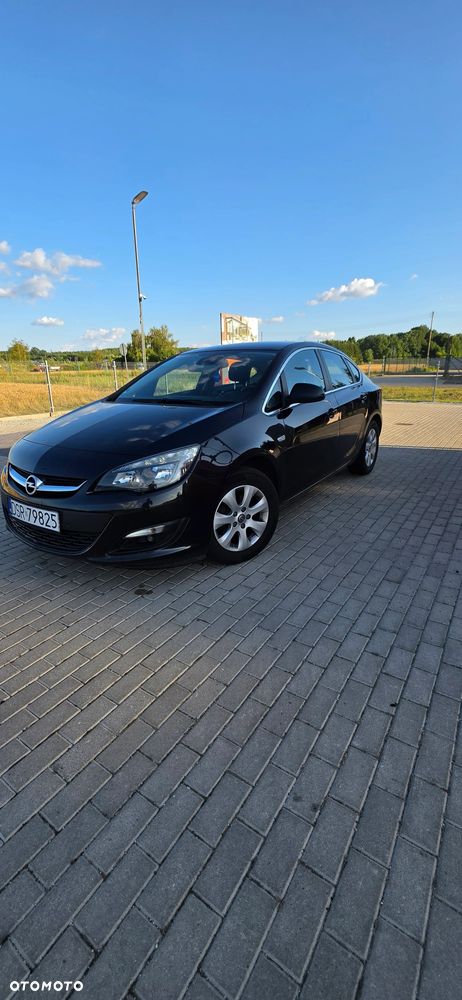 Opel Astra 1.6 D (CDTI) Start/Stop Edition - 1