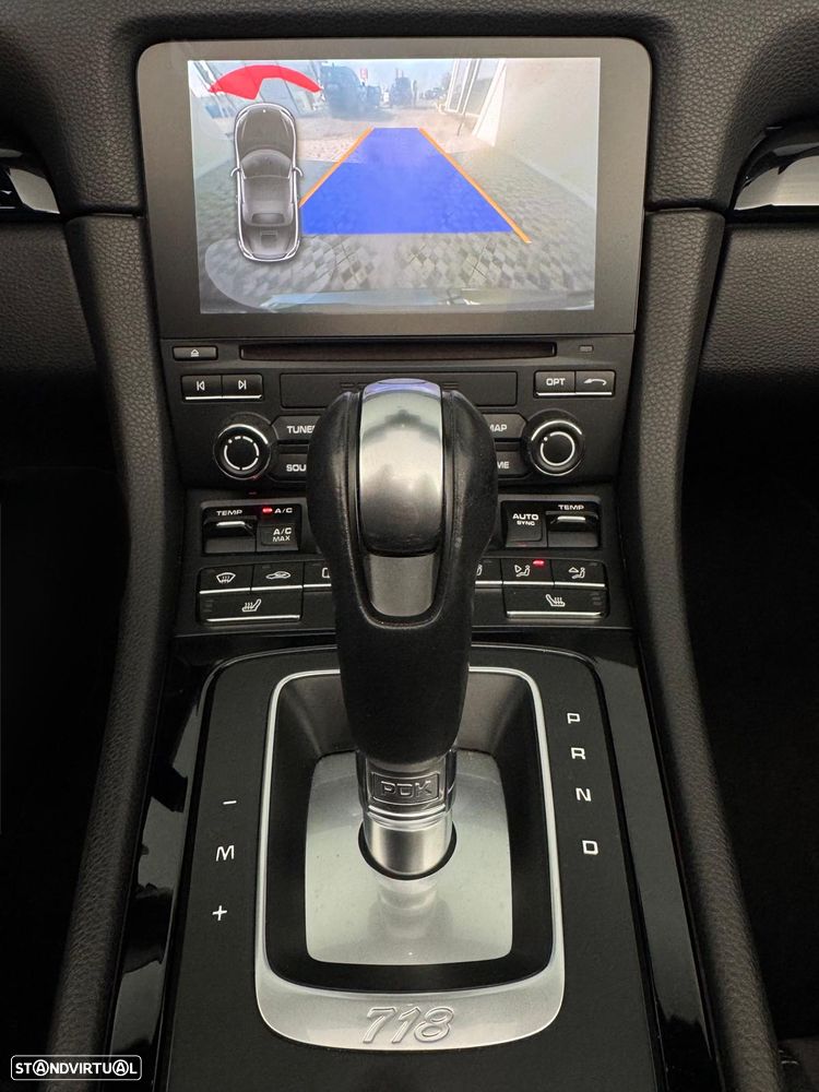 Porsche 718 Boxster S PDK - 18