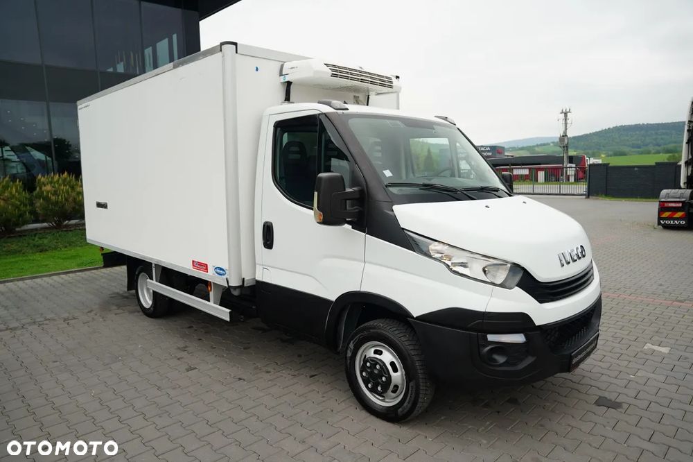 Iveco DAILY 35-150 / CHŁODNIA / THERMO KING / MANUAL / BLIŹNIAK / 3 MIEJSCA / - 4