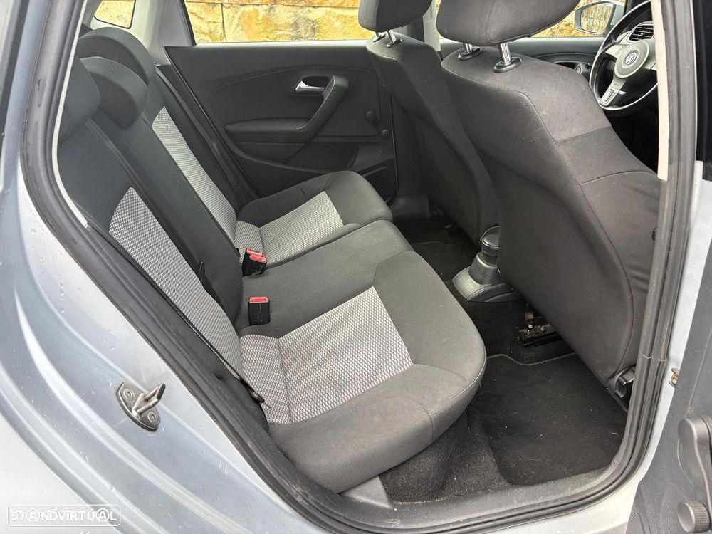 VW Polo 1.6 TDI Trendline BlueMotion - 13