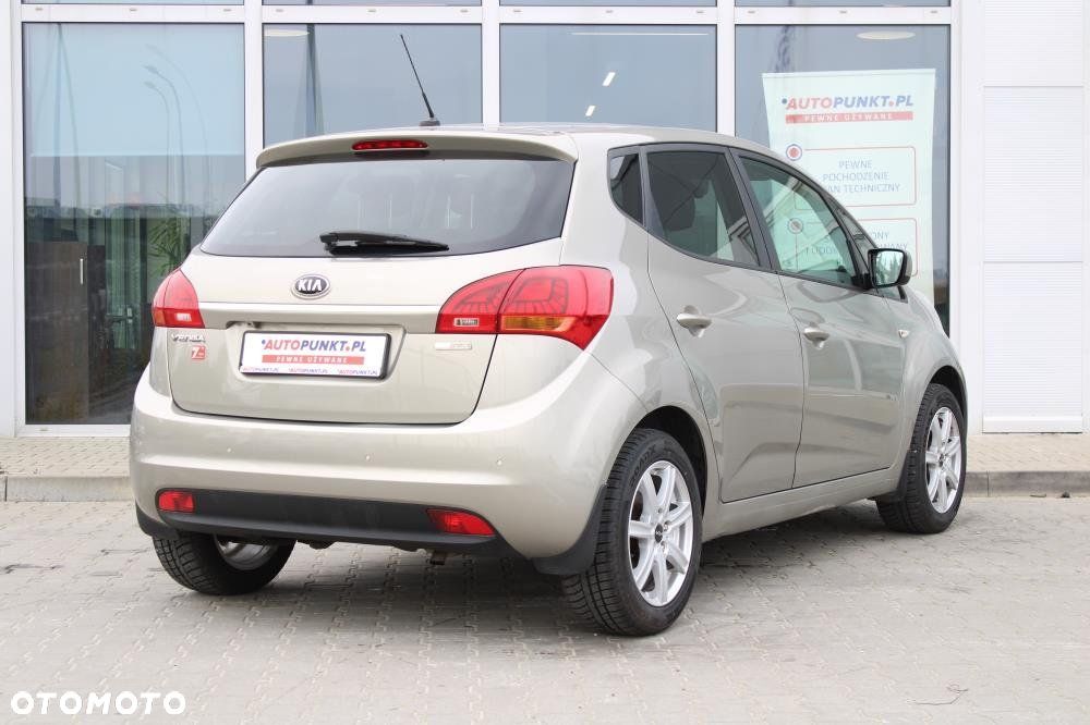 Kia Venga - 4