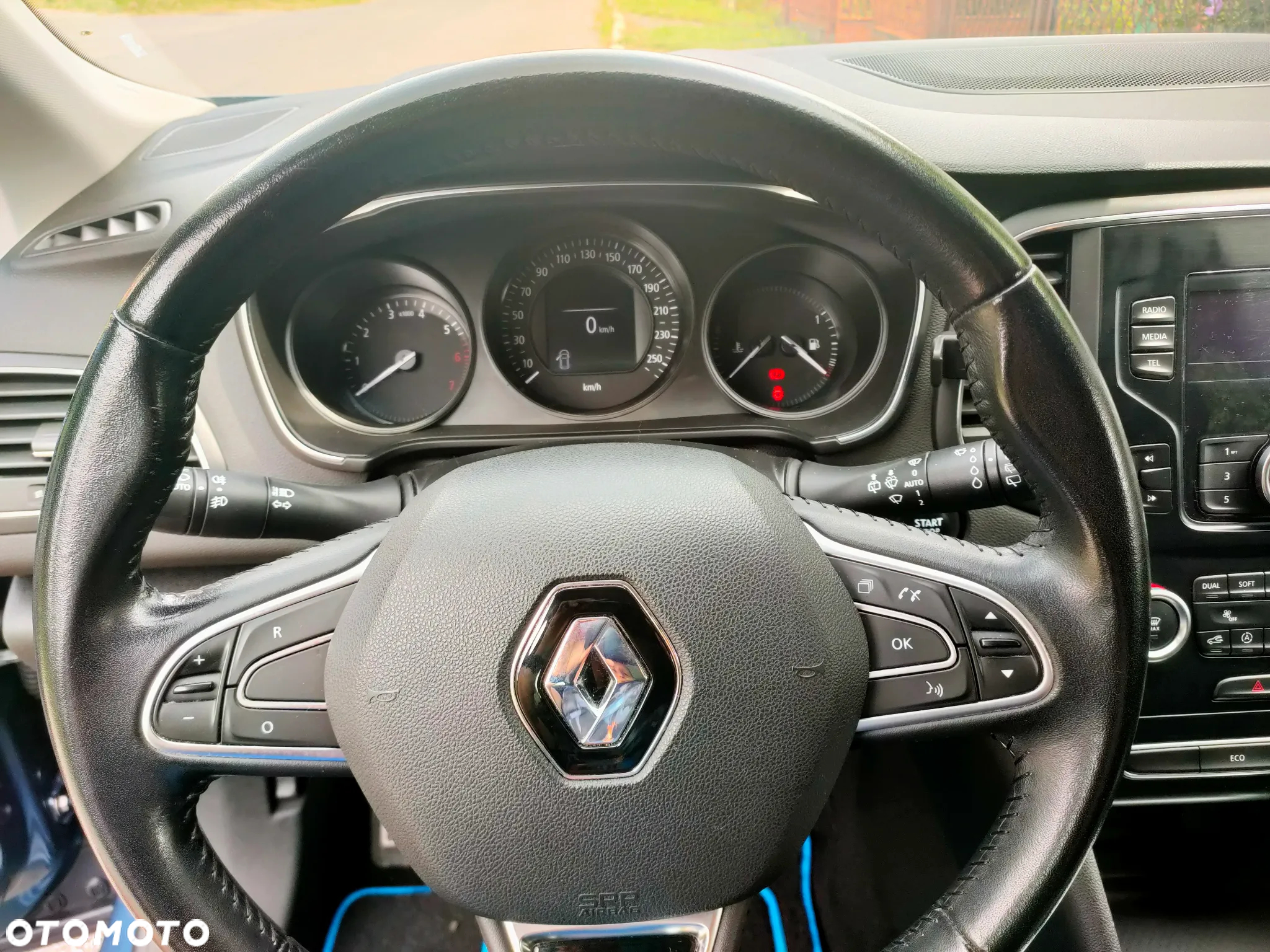 Renault Megane 1.2 Energy TCe Zen - 11