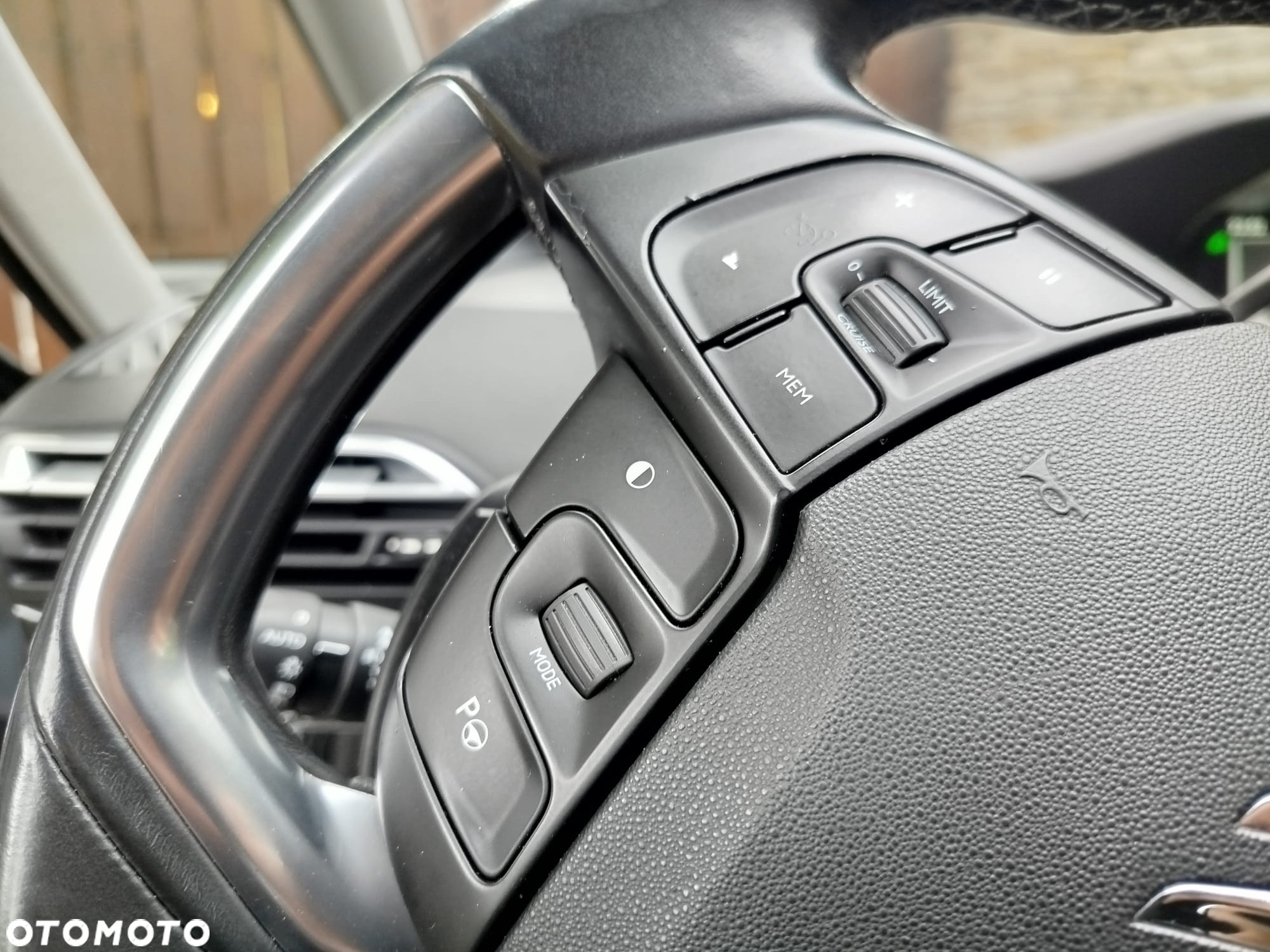 Citroën C4 Picasso 2.0 BlueHDi Exclusive - 23