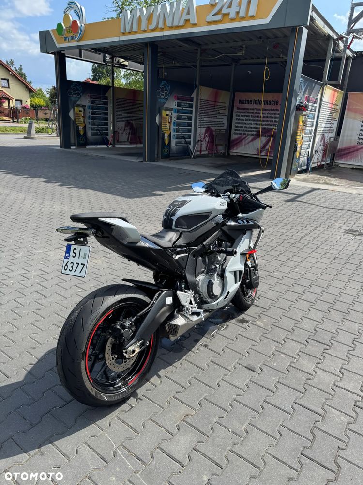CFMoto 675SR - 6