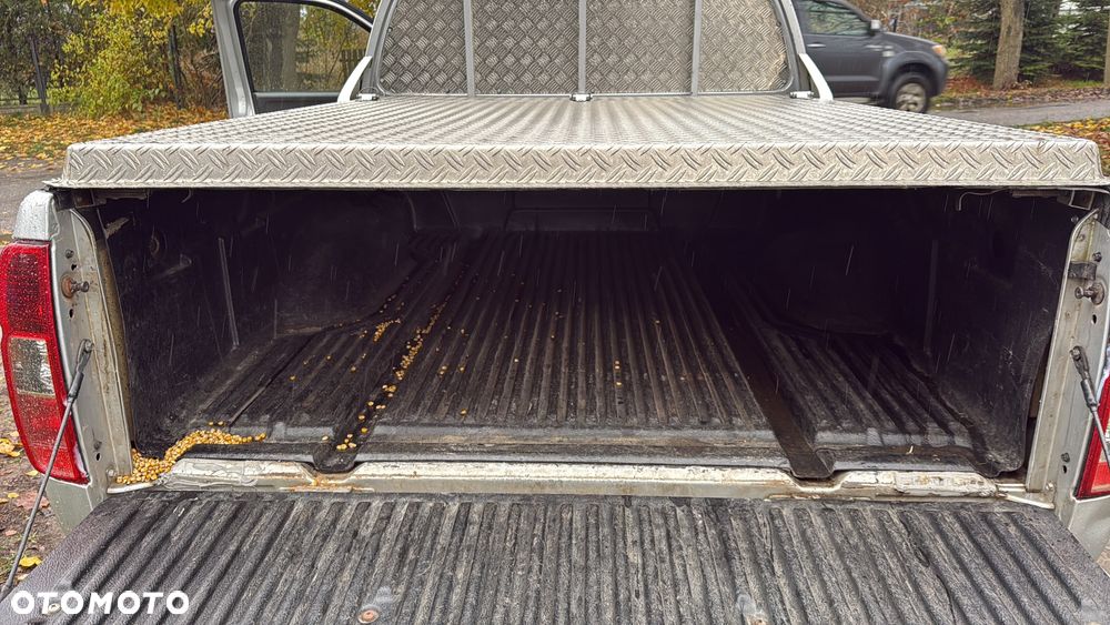 Nissan Navara 2.5 D FE - 17