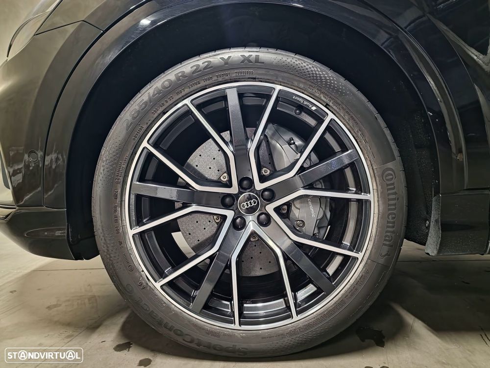 Audi SQ8 - 21