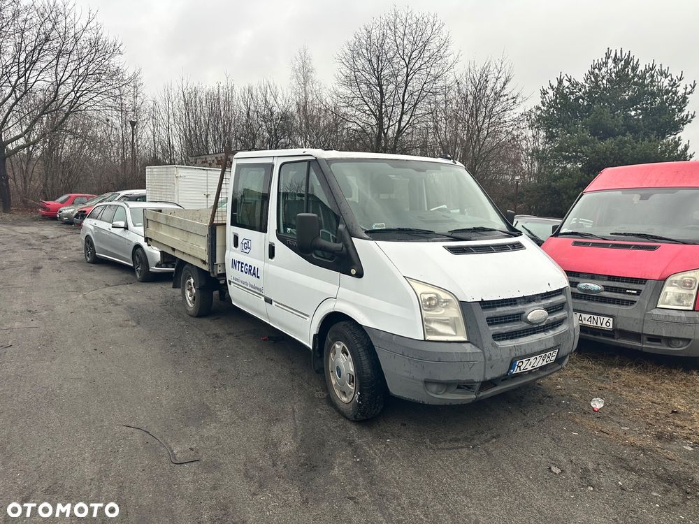 Ford Transit - 1