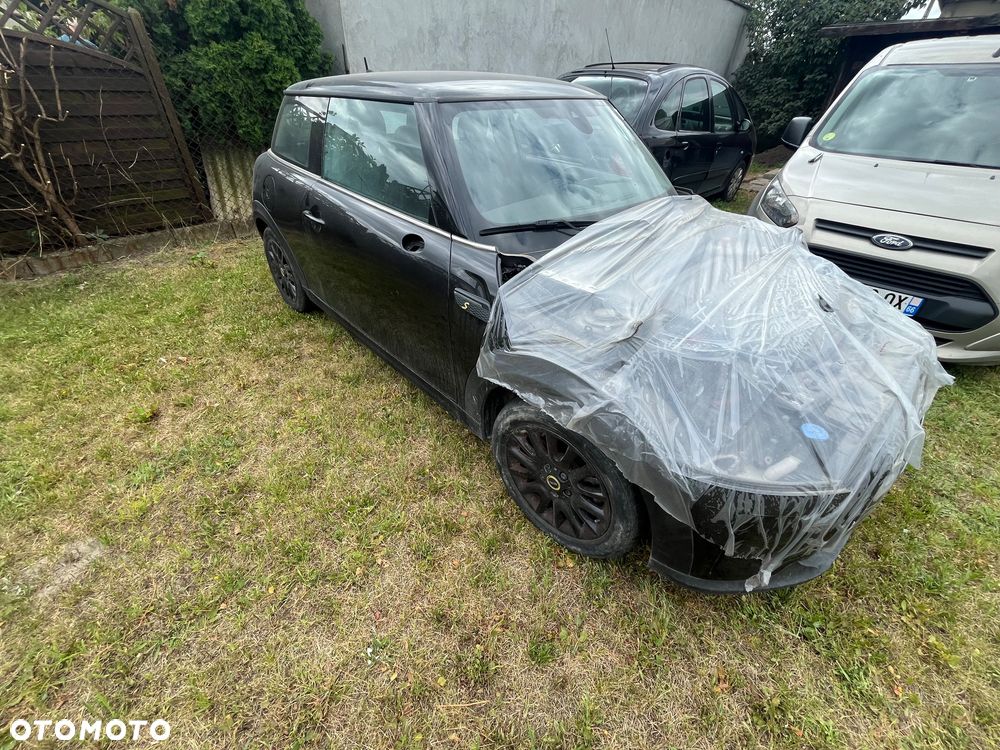 MINI Cooper SE - 4