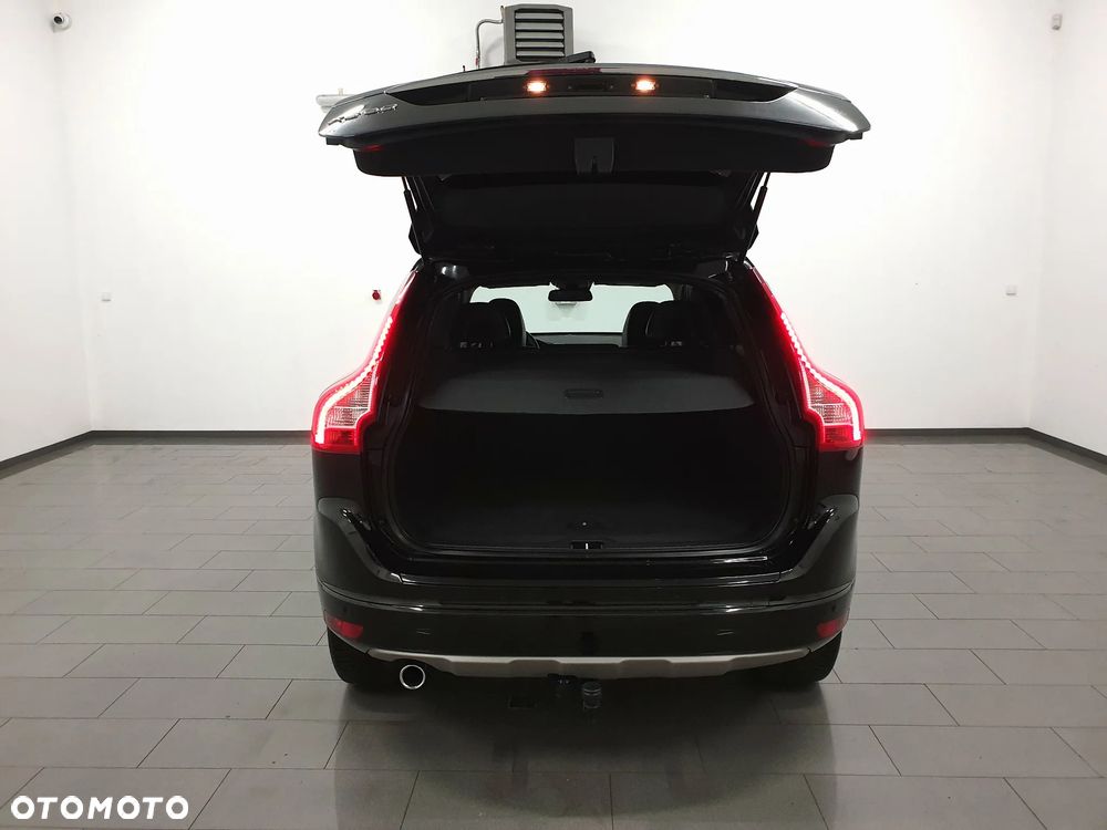 Volvo XC 60 D3 Drive-E Momentum - 5