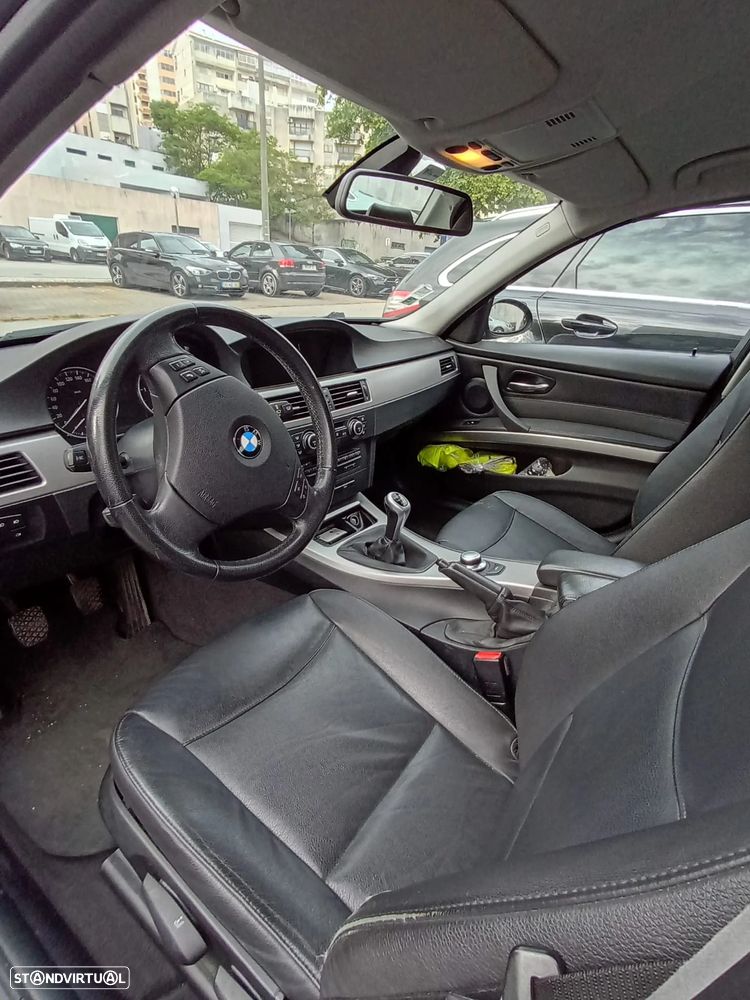 BMW 320 d - 3