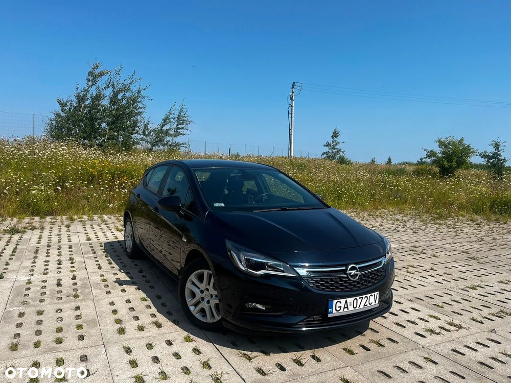 Opel Astra 1.6 CDTI Enjoy S&S - 1