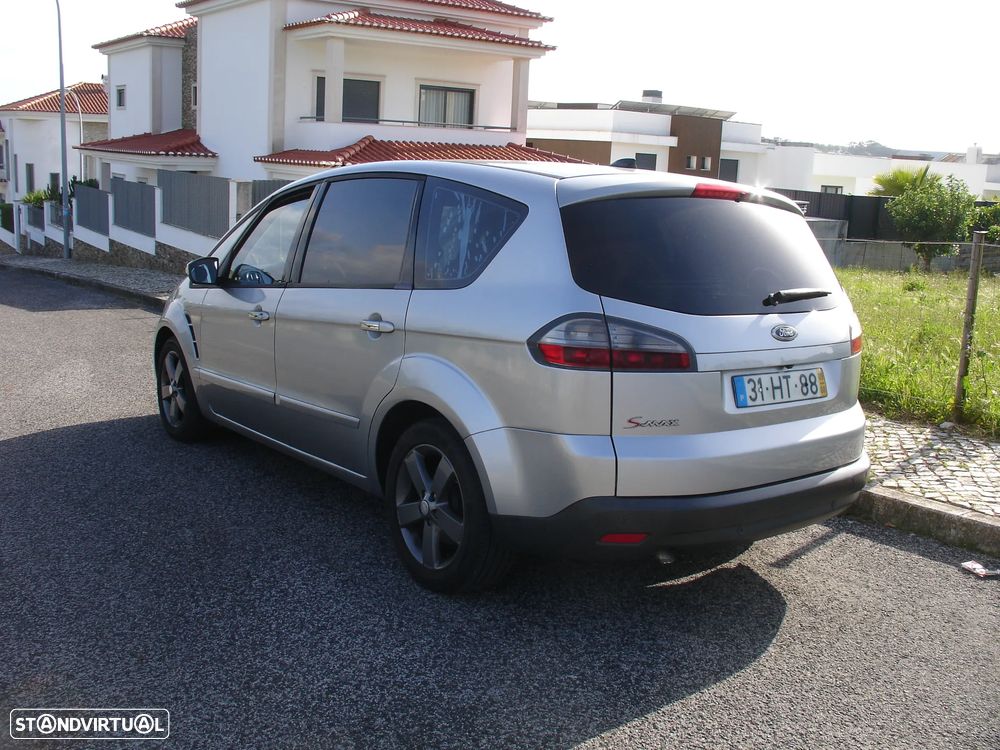 Ford S-Max 2.0 TDCi Titanium 7L - 14