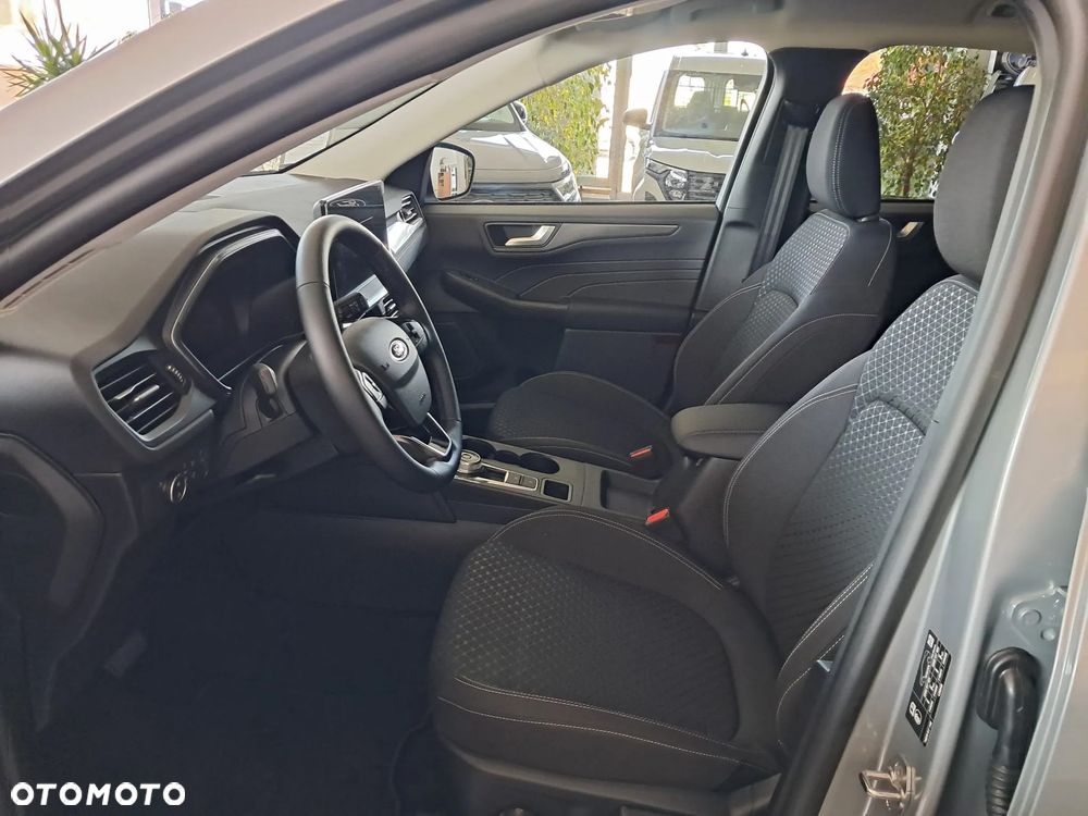 Ford Kuga 2.5 FHEV FWD Titanium eCVT - 23