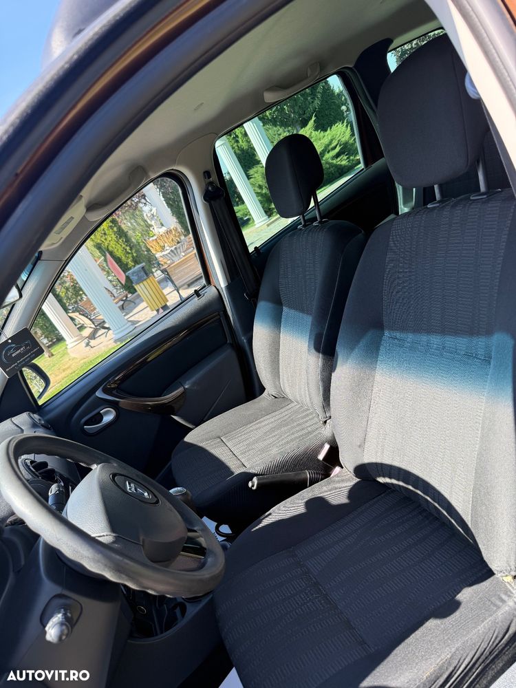 Dacia Duster 1.5 dCi 4x2 Ambiance - 12