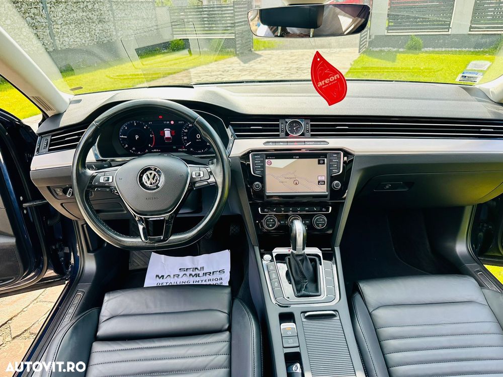 Volkswagen Passat Variant 2.0 BiTDI 4Mot DSG Highline - 10
