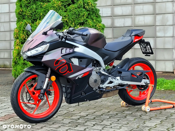 Aprilia RS