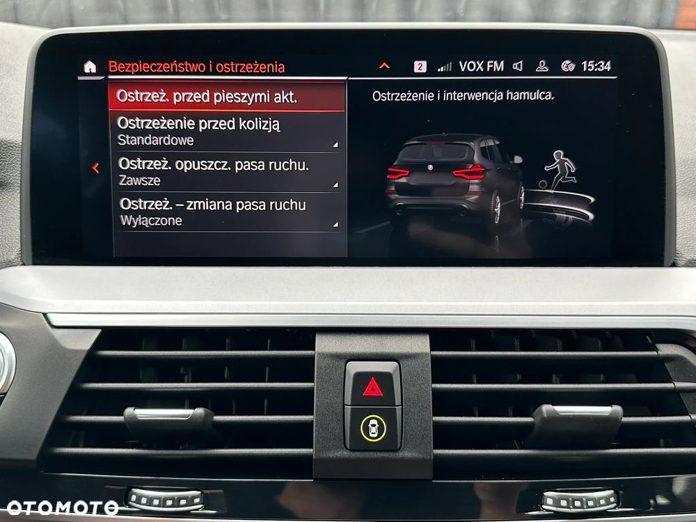 BMW X3 xDrive20d sport - 32