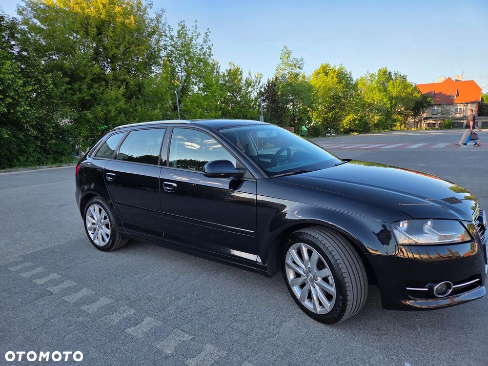 Audi A3 Sportback - 3
